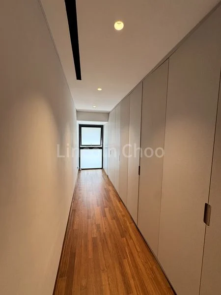 6+1 Bed Semi-Detached House (Landed) for Sale in  Serangoon Garden Way - Image 11