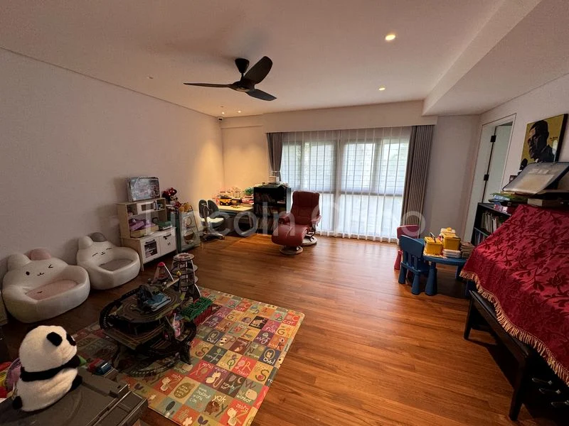 6+1 Bed Semi-Detached House (Landed) for Sale in  Serangoon Garden Way - Image 6