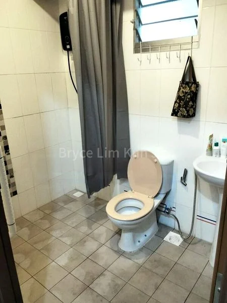 Master Room (HDB) for Rent in  488A Choa Chu Kang Avenue 5 - Image 3