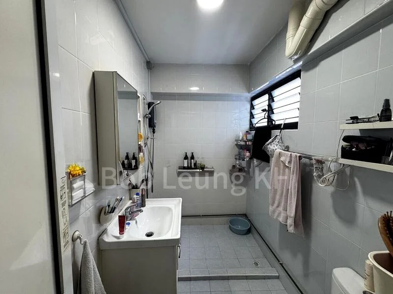 5 Room (5A) HDB for Sale in  126 Tampines Street 11 - Image 7
