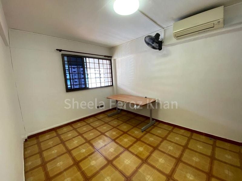 Common Room (HDB) for Rent in  438 Ang Mo Kio Avenue 10 - Image 4