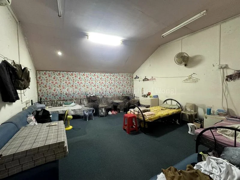 Shop / Shophouse for Sale: Rare Geylang shophouse with excellent traffic - Image 1