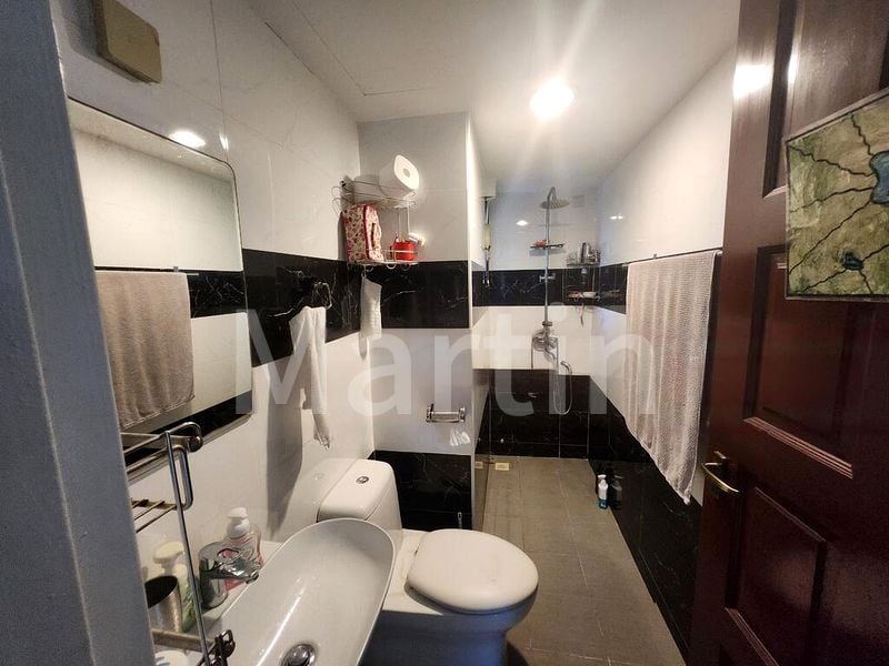 4 Room (4A) HDB for Sale in 152 Lorong 2 Toa Payoh - Image 9