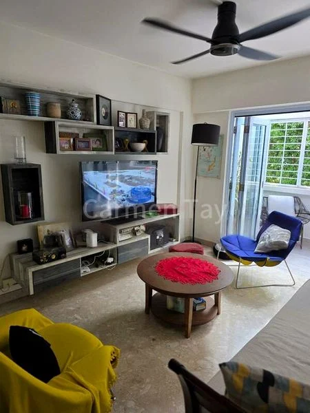 Maisonette HDB for Sale in  105 Jalan Rajah - Image 2