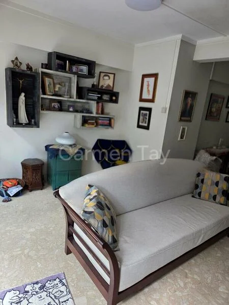 Maisonette HDB for Sale in  105 Jalan Rajah - Image 4