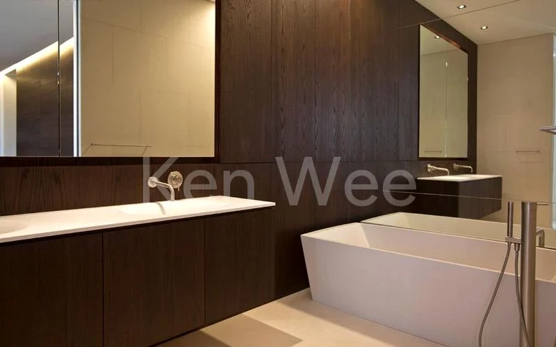 5 Bed Condo for Rent in  Beverly Hill - Image 5