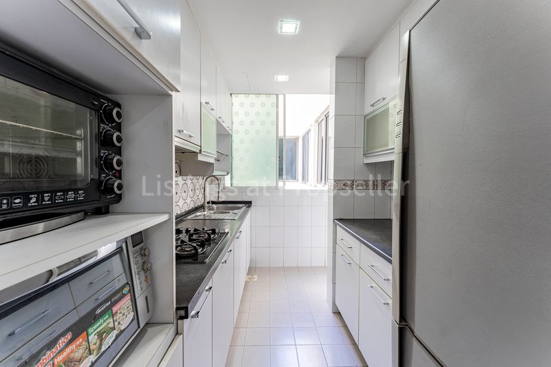 2 Bed Condo for Sale in Tanjong Ria Condominium - Image 4