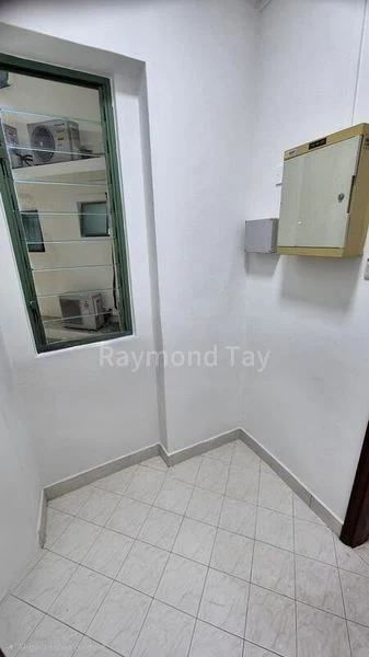 Common Room (Condo) for Rent in  Palm Gardens - Image 2