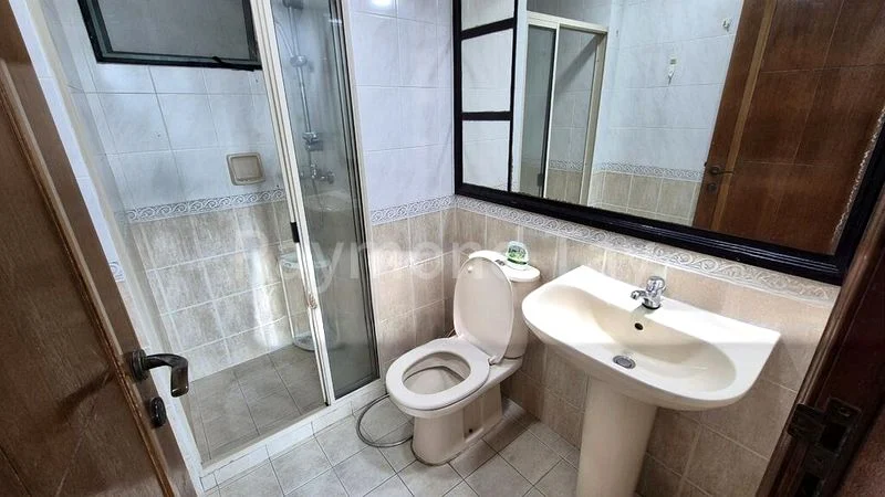 Common Room (Condo) for Rent in  Palm Gardens - Image 2