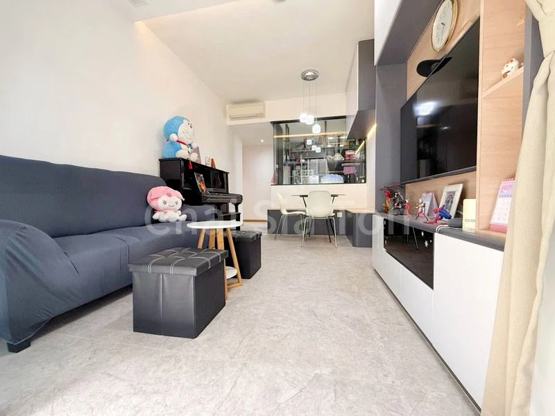 3 Bed Condo for Sale in  The Navian - Image 2