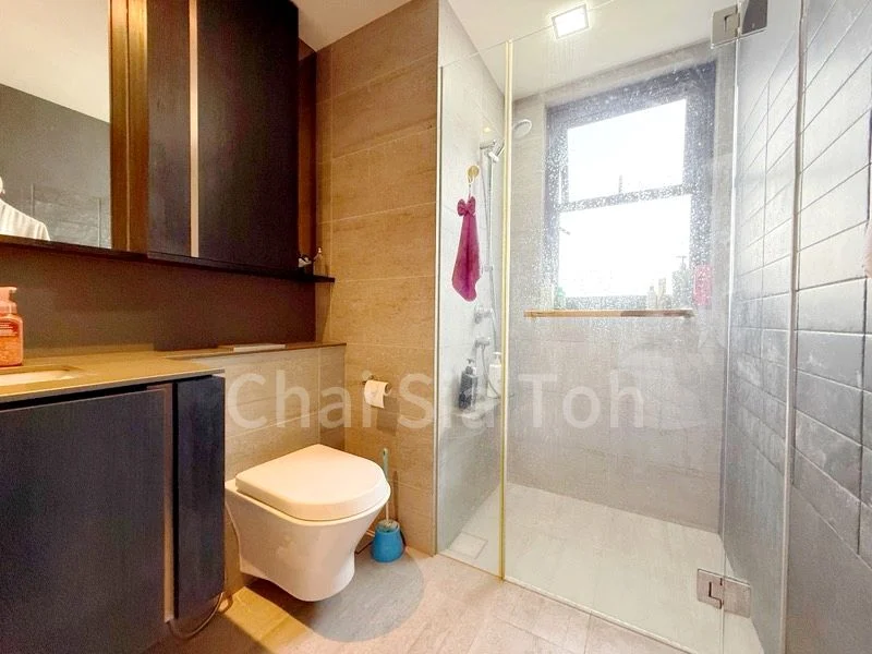 3 Bed Condo for Sale in  The Navian - Image 13