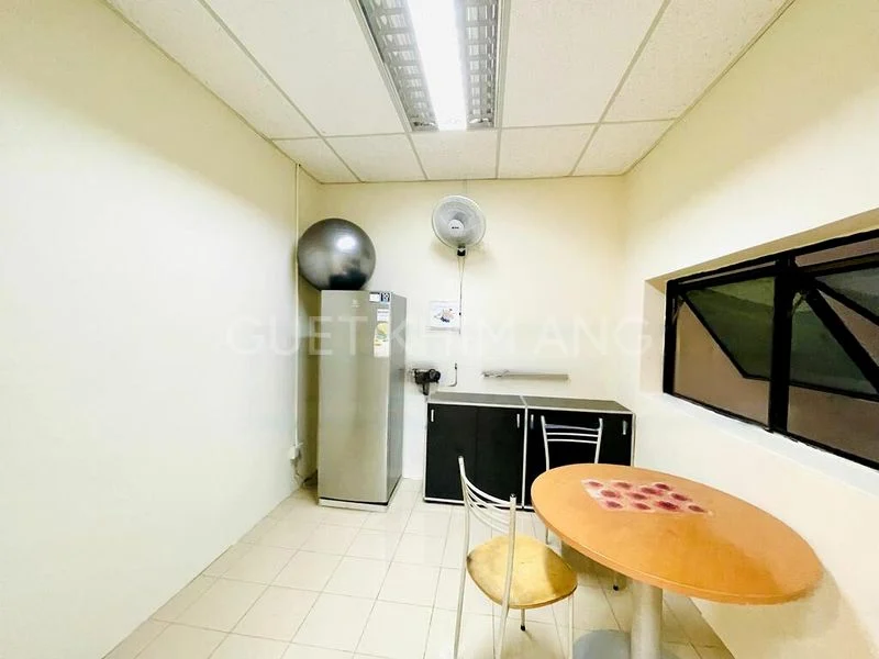 Property image 8