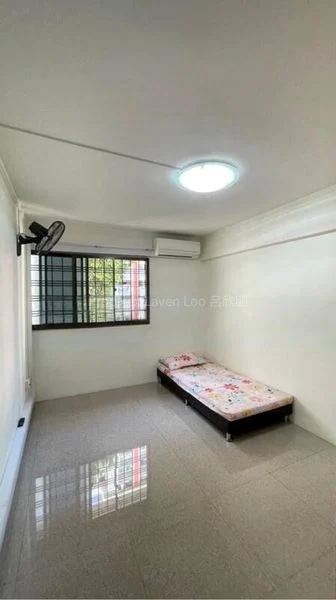 Common Room (HDB) for Rent in  332 Clementi Avenue 2 - Image 5