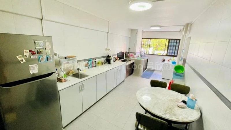 Common Room (HDB) for Rent in  332 Clementi Avenue 2 - Image 2
