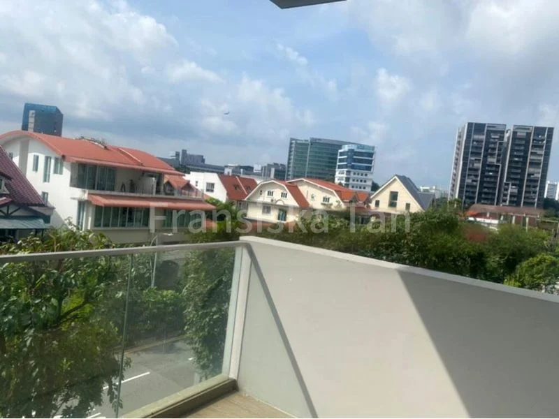 1 Bed Condo for Sale in  Sennett Residence - Image 8