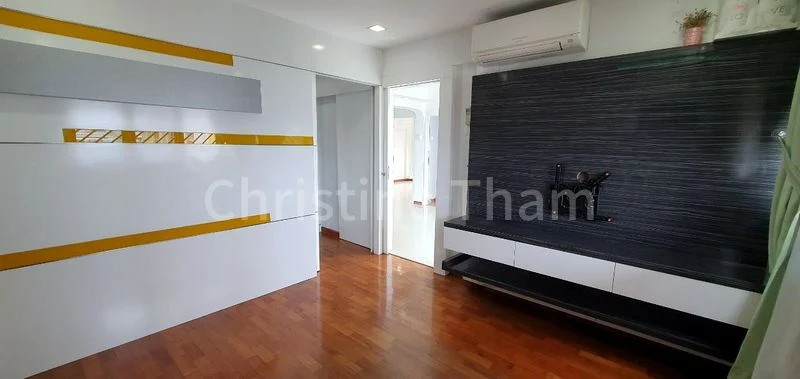5 Room (5I) HDB for Rent in  458 Ang Mo Kio Avenue 10 - Image 5