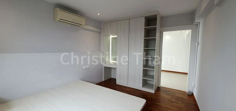 5 Room (5I) HDB for Rent in  458 Ang Mo Kio Avenue 10 - Image 8