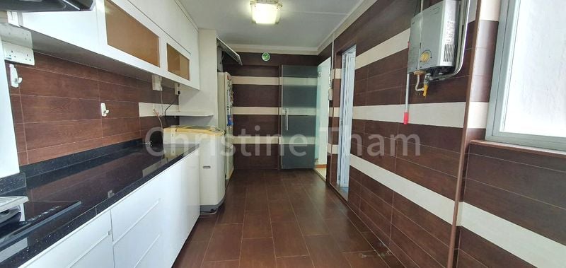 5 Room (5I) HDB for Rent in  458 Ang Mo Kio Avenue 10 - Image 12