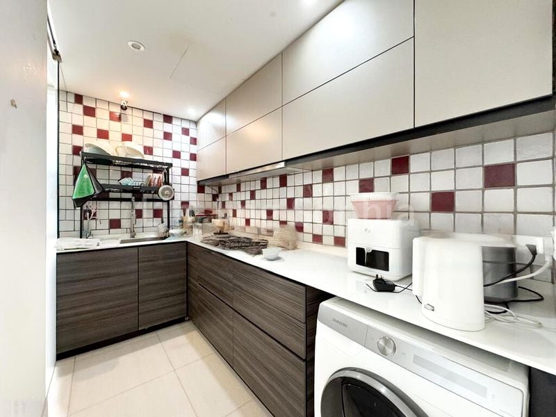 4 Bed Condo for Rent in  D'nest - Image 2