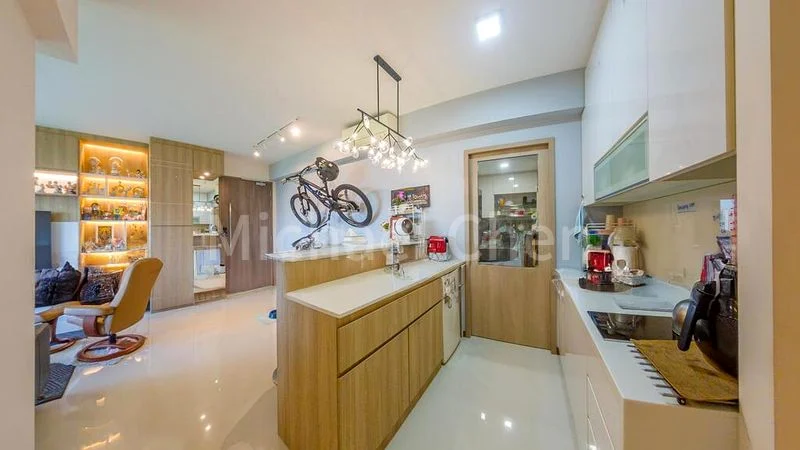 4 Bed Executive Condo for Sale in  Treasure Crest - Image 11