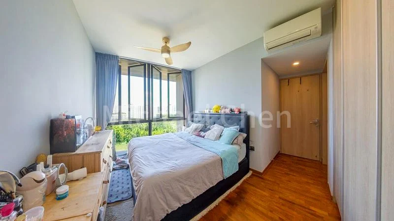 4 Bed Executive Condo for Sale in  Treasure Crest - Image 7