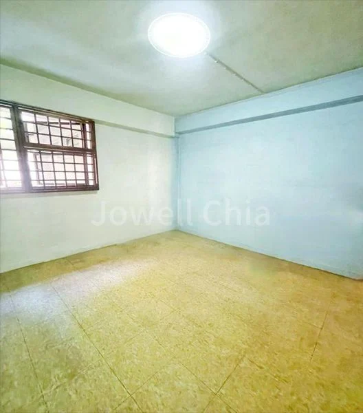 3 Room (3I) HDB for Sale in  20 Dover Crescent - Image 9