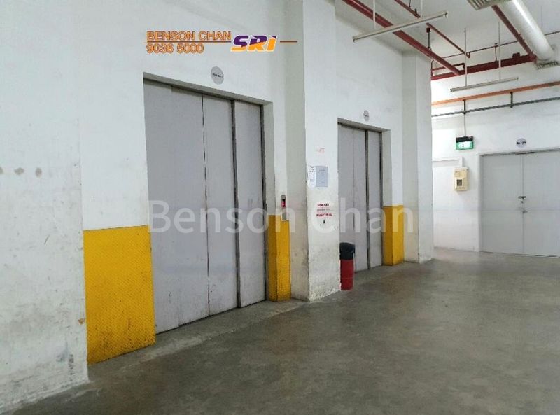 Light Industrial (B1) for Rent: Elite Industrial Building I - Image 7