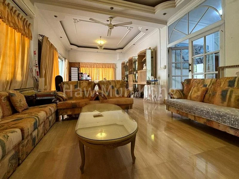 8 Bed Bungalow (Landed) for Sale in  Lorong Sarhad - Image 6