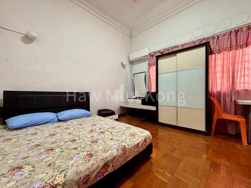 8 Bed Bungalow (Landed) for Sale in  Lorong Sarhad - Image 17