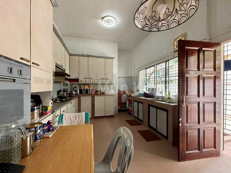 8 Bed Bungalow (Landed) for Sale in  Lorong Sarhad - Image 16