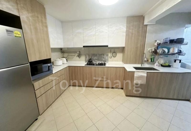 Common Room (HDB) for Rent in 3 Everton Park - Image 4