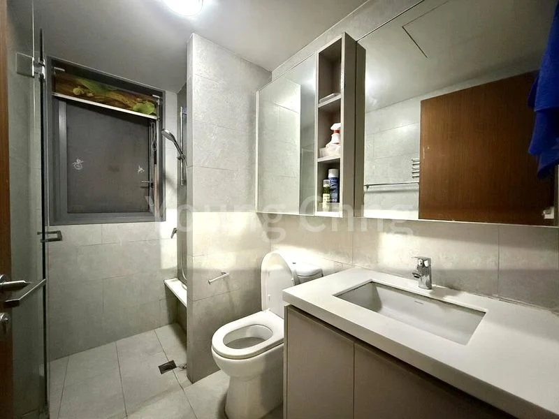 Common Room (Condo) for Rent in  The Visionaire - Image 2