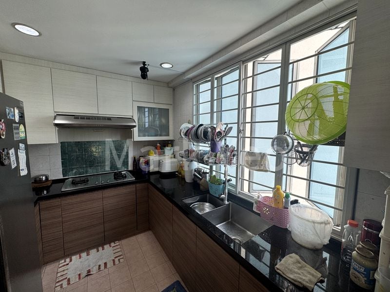 3 Bed Condo for Sale in  Northoaks - Image 6