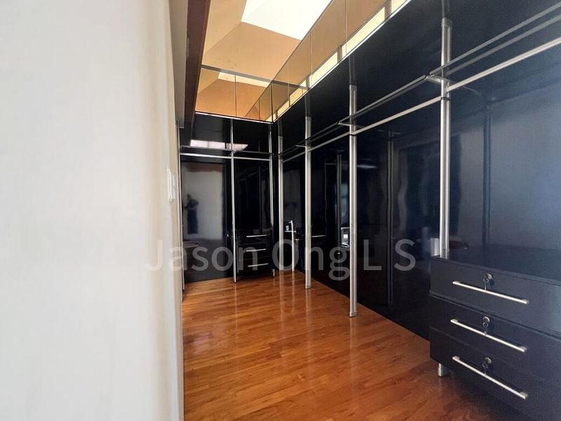 5 Bed Semi-Detached House (Landed) for Sale in Lucky View - Image 11