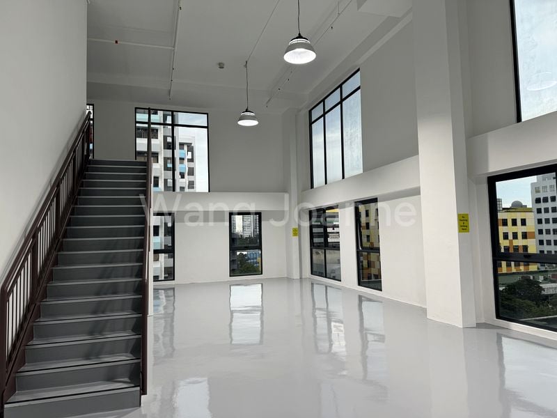 Light Industrial (B1) for Rent in  Apex @ Henderson - Image 5