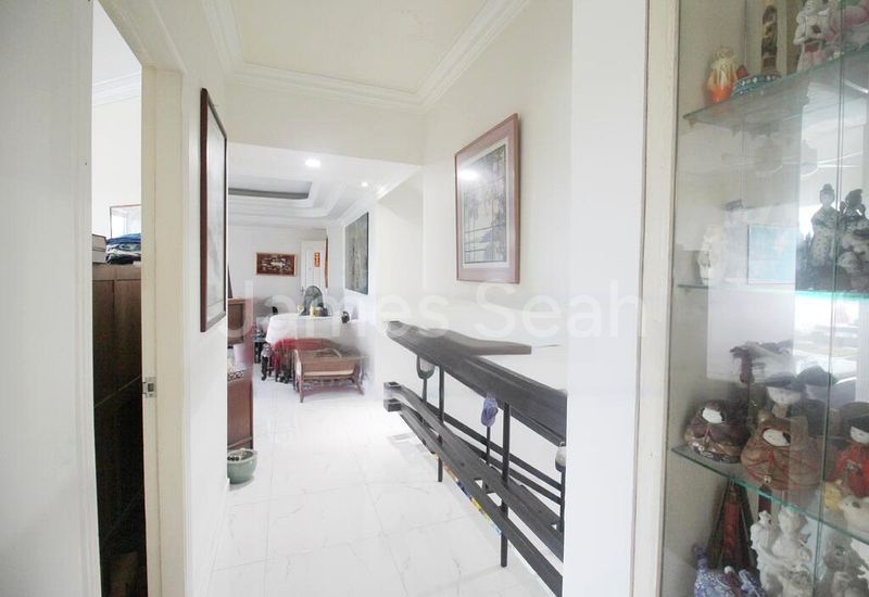 6 Bed Condo for Sale in  Pandan Valley - Image 5