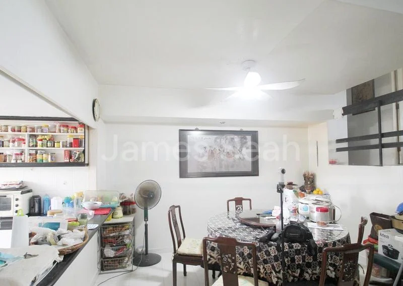 6 Bed Condo for Sale in  Pandan Valley - Image 9