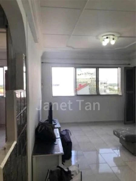 4 Room (4A) HDB for Rent in 406 Pasir Ris Drive 6 - Image 1