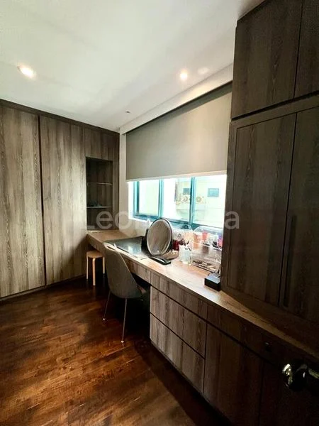 2 Bed Condo for Sale in  The Legend - Image 6