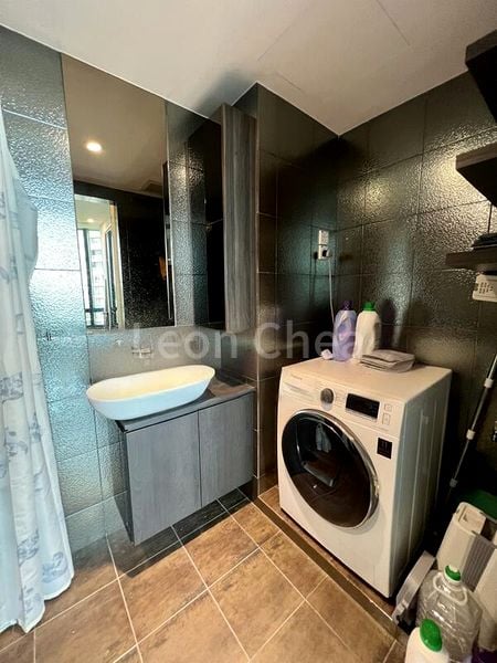 2 Bed Condo for Sale in  The Legend - Image 12