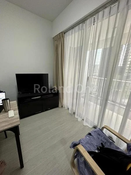 2 Bed Condo for Rent in  V On Shenton - Image 1