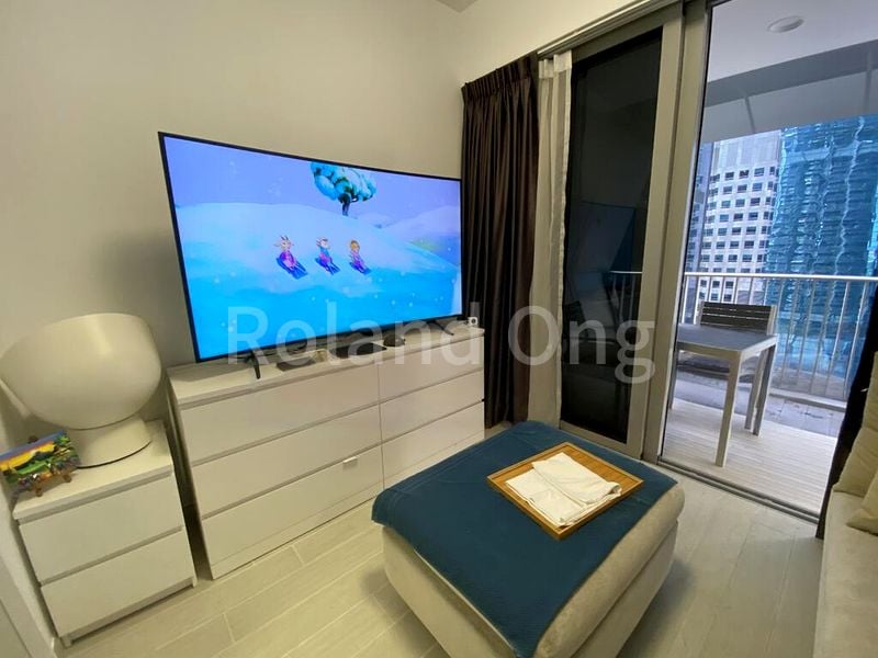 2 Bed Condo for Rent in  V On Shenton - Image 3