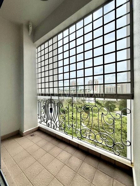 3 Bed Condo for Sale in Emerald Park - Image 14