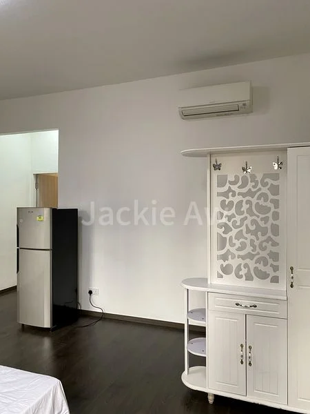 Room (Condo) for Rent in Kim Sia Court - Image 2