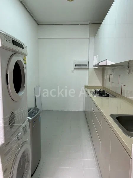 Room (Condo) for Rent in Kim Sia Court - Image 5