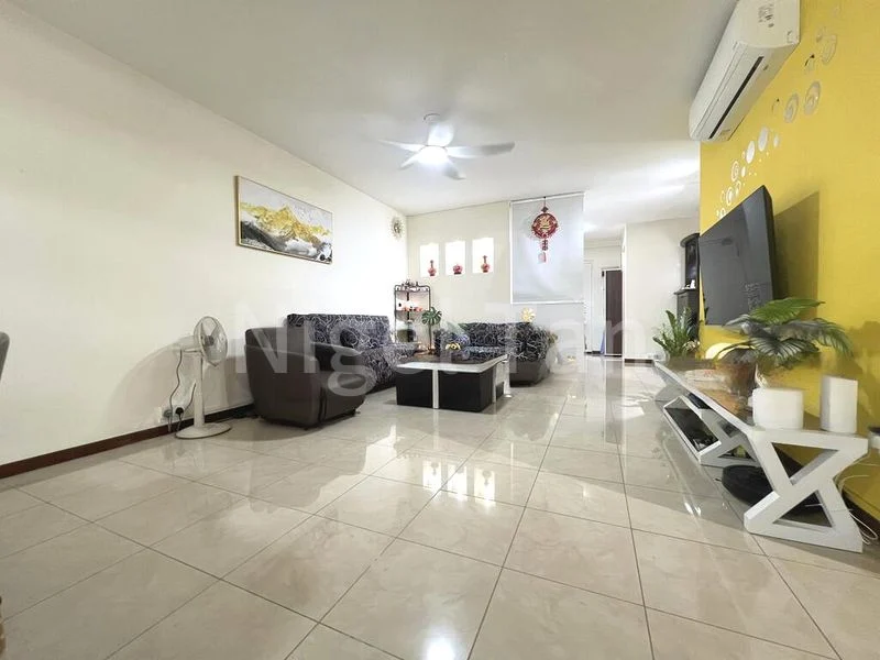 Premium HDB for Sale in  271A Jurong West Street 24 - Image 2