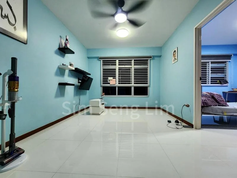 2 Room (2I) HDB for Rent in  445B Bukit Batok West Avenue 8 - Image 1