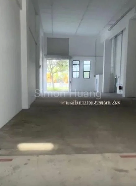 Factory / Workshop (B2) for Rent: Tuas South Connection - Image 3