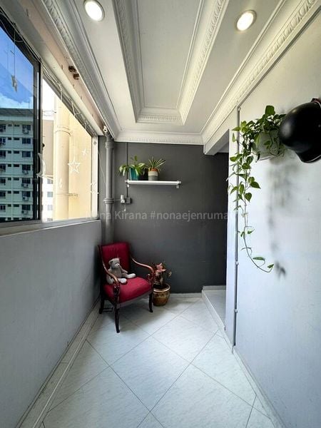 5 Room (5I) HDB for Sale in  165 Simei Road - Image 5