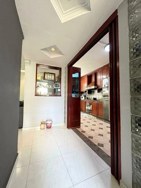 5 Room (5I) HDB for Sale in  165 Simei Road - Image 6